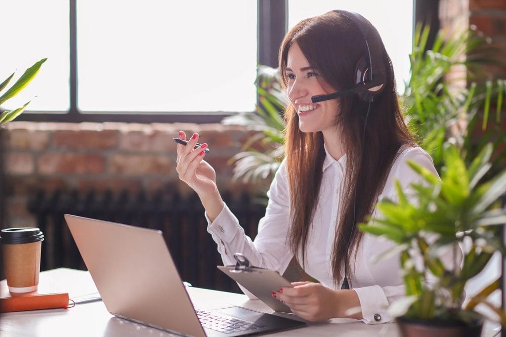 Vaga Home Office: Assistente de Atendimento na ALLMA – Salário R$ 2.000,00 vaga home office - atendimento