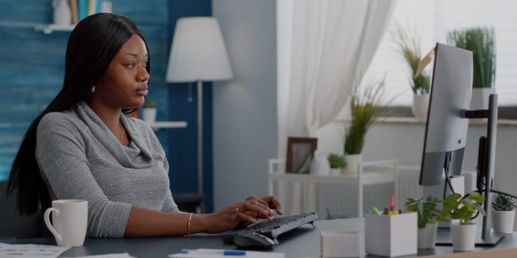 Vaga home office: Assistente Administrativo Financeiro na BHS home office bhs