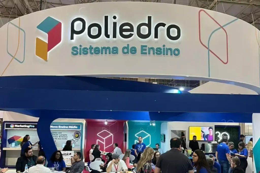 Poliedro Educação
